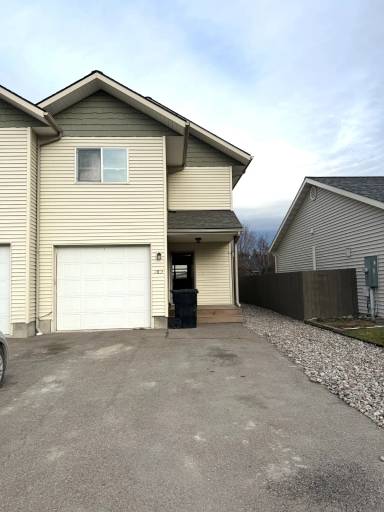 Main picture of 205 Cooperative Way