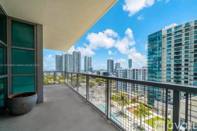 Main picture of Four Midtown
