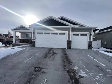 Main picture of 3827 Thomas Rd