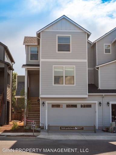 Main picture of 136 Loganberry Ct