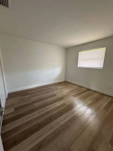 Main picture of 1805 SW 4th Ct