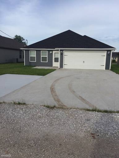 Main picture of 2206 S Wall Ave