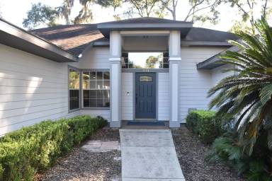 Main picture of 2031 SW 75th Ter