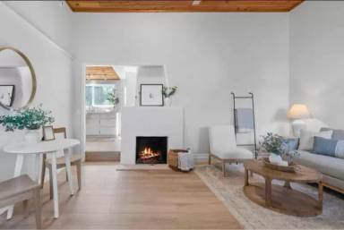 Main picture of 460 Rodriguez St