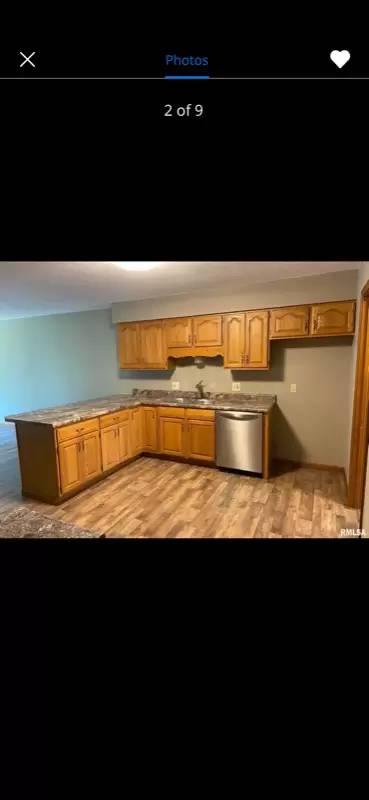 Main picture of 102-114 Wintergreen Dr