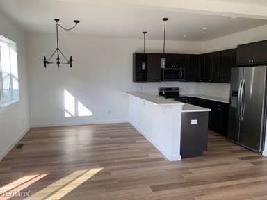 Main picture of 1017 Cassandra Ln