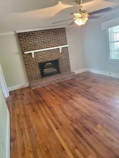 Main picture of 2414 Slay Dr