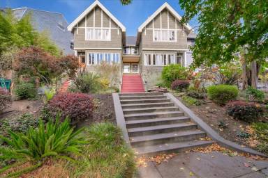 Main picture of 555 El Dorado Ave