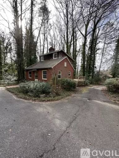 Main picture of 7006 Sardis Rd