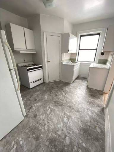 Main picture of 3090 14th St