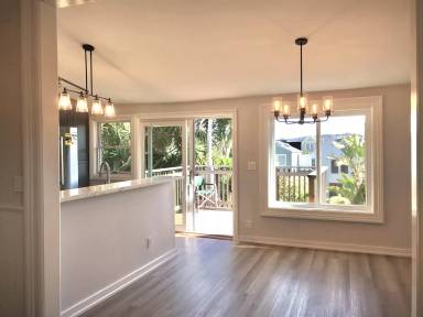 Main picture of 51 Clipper St