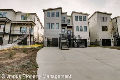 Main picture of 113 Elmhurst Ave