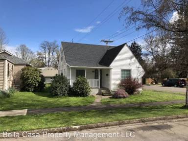 Main picture of 316 S Edwards St