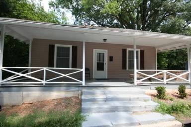 Main picture of 913 Orient St