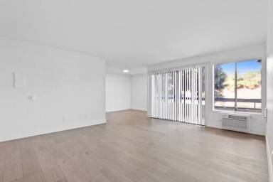 Main picture of 9400 Exposition Blvd