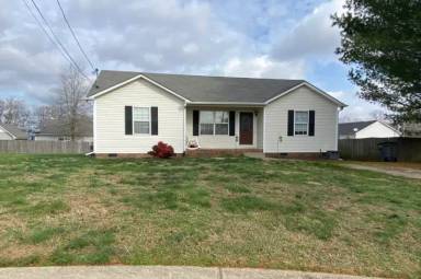 Main picture of 2102 Bennett Ct