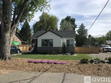 Main picture of 5121 W Peg St