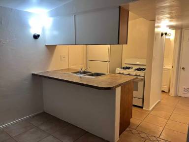 Main picture of PM460 - North Beverly Avenue - 1646