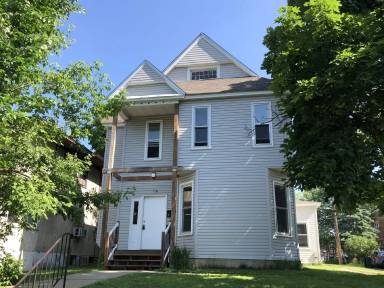 Main picture of 116 W 34th St