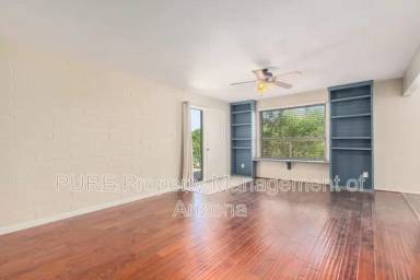 Main picture of 4131 E Camelback Rd