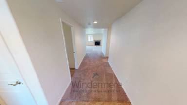 Main picture of 1171 SW Virginia St