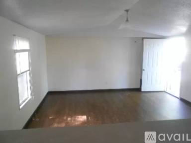 Main picture of 24896 Lakewood Dr