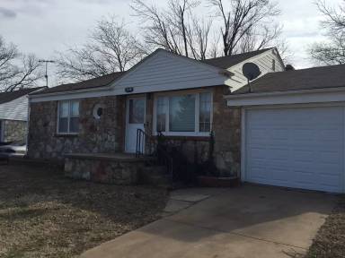 Main picture of 3112 Pioneer St