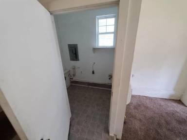 Main picture of 725 S 29th St