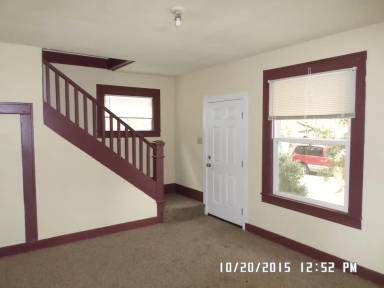 Main picture of 328 NW 10th St