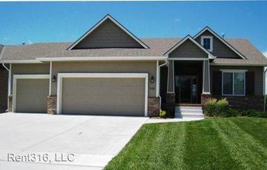 Main picture of 913 W Threewood Ct