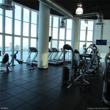 Main picture of 1800 Club