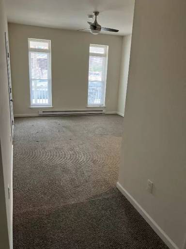Main picture of 613 Main St