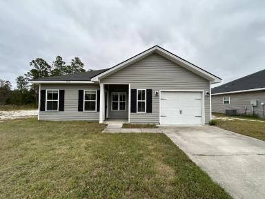 Main picture of 333 Grayson Ave