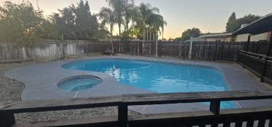 Main picture of 2248 Sunnyside Ave