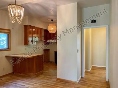 Main picture of 805 Laporte Ave