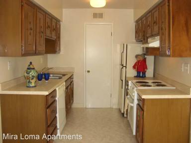 Main picture of 225 Avery Ln