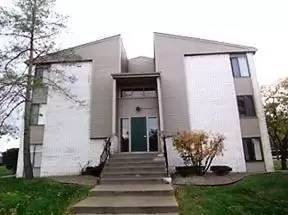 Main picture of 31993 W 12 Mile Rd