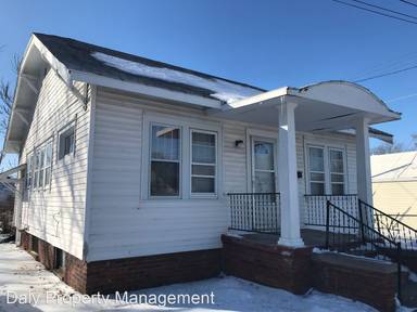 Main picture of 1112 N Eddy St