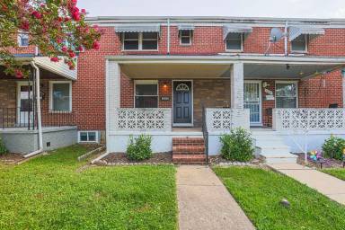 Main picture of 1005 S Marlyn Ave