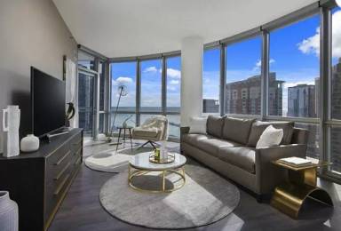 Main picture of 500 N Park Dr