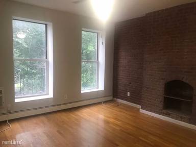 Main picture of 311 E 104th St