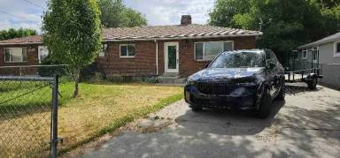 Main picture of 2497 S Chesterfield St