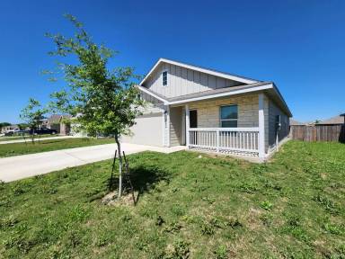 Main picture of 522 Blue Stem Rd