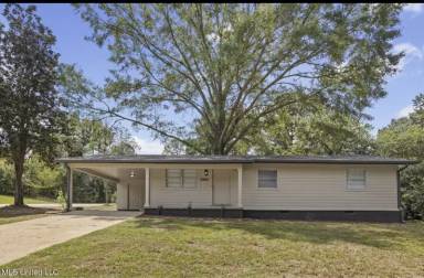 Main picture of 5201 Andover Dr