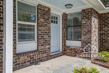 Main picture of 114 Langley Dr