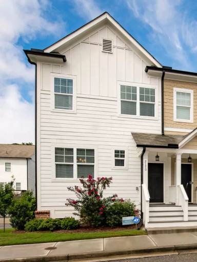 Main picture of 2170 Wiggins Walk