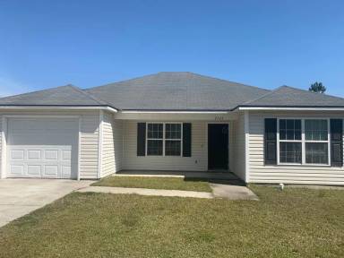 Main picture of 2725 Pineview Dr