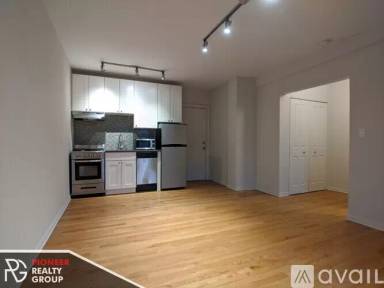 Main picture of 2834 W Palmer St