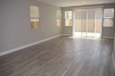 Main picture of 1440 Forsythia Dr