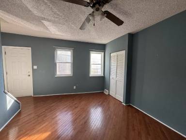 Main picture of 513 52nd St